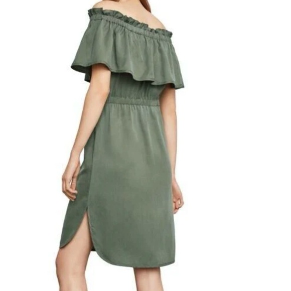 BCBGMAXAZRIA Evangelie off the shoulder dress in dusty olive size S - Picture 5 of 9